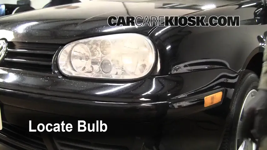 2002 Volkswagen Cabrio GLX 2.0L 4 Cyl. Éclairage Feu antibrouillard (remplacer l'ampoule)